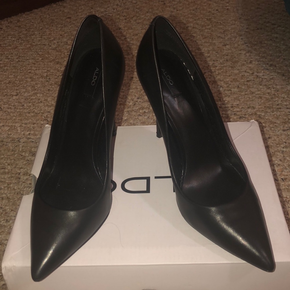 Aldo used black heels